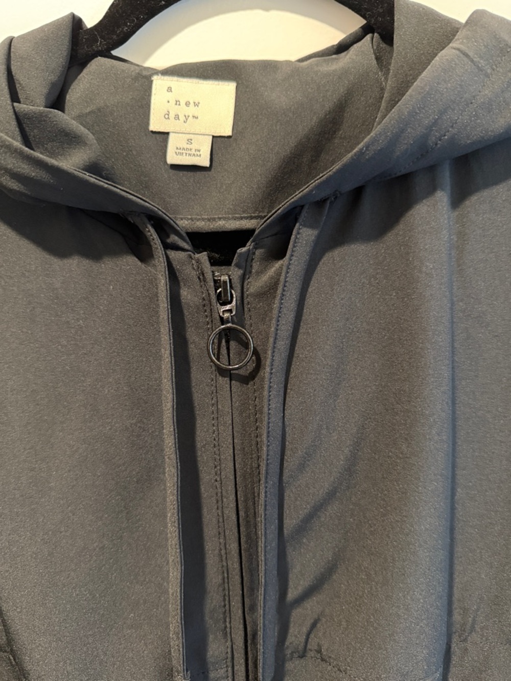 a new day Black Sleeveless Hooded Drawstring Vest - Picture 2 of 3